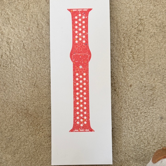 NEW Magic Amber Nike Women's Red Apple Watch Band 41 mm S/M - Picture 1 of 1
